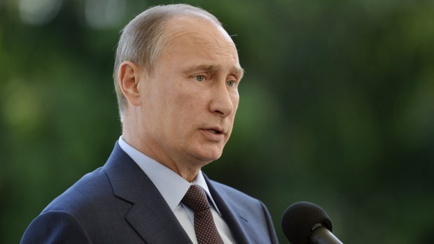 Руководители Вьетнама поздравили с Днем России